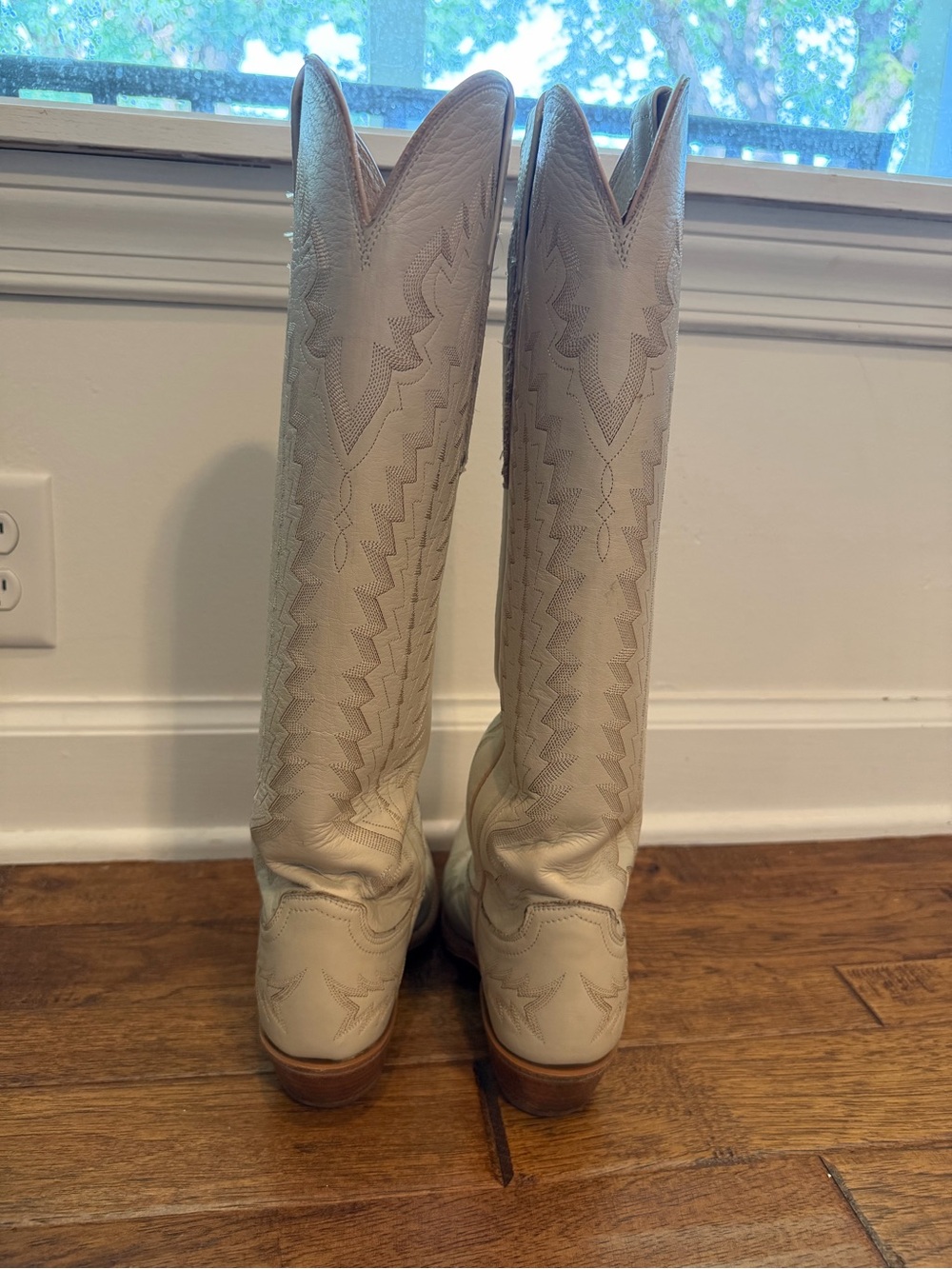 Lucchese Priscilla boot - Picture 5 of 10